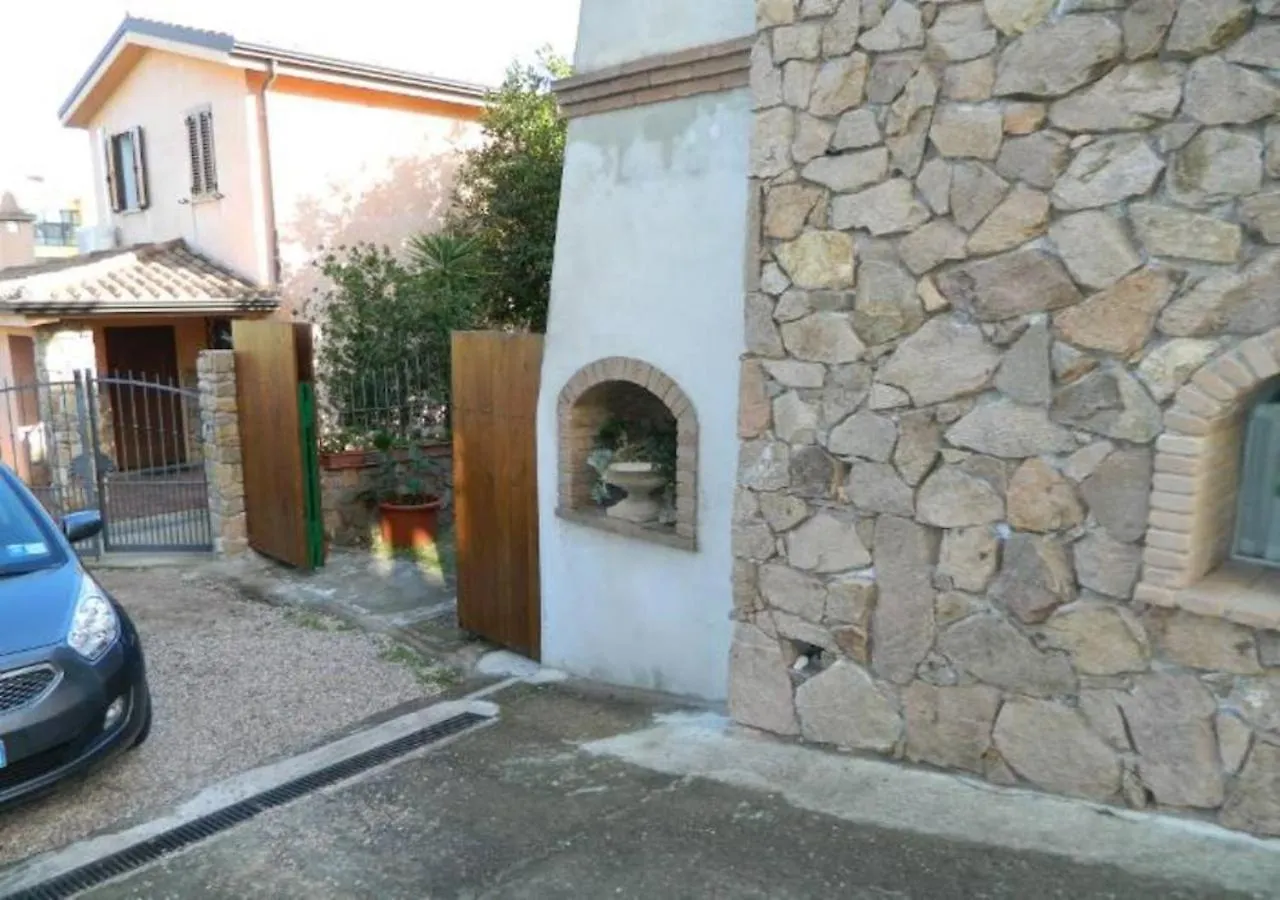Hébergement de vacances Casa Con Veranda A Pochi Passi Dal Mare Santa Maria Navarrese Italie