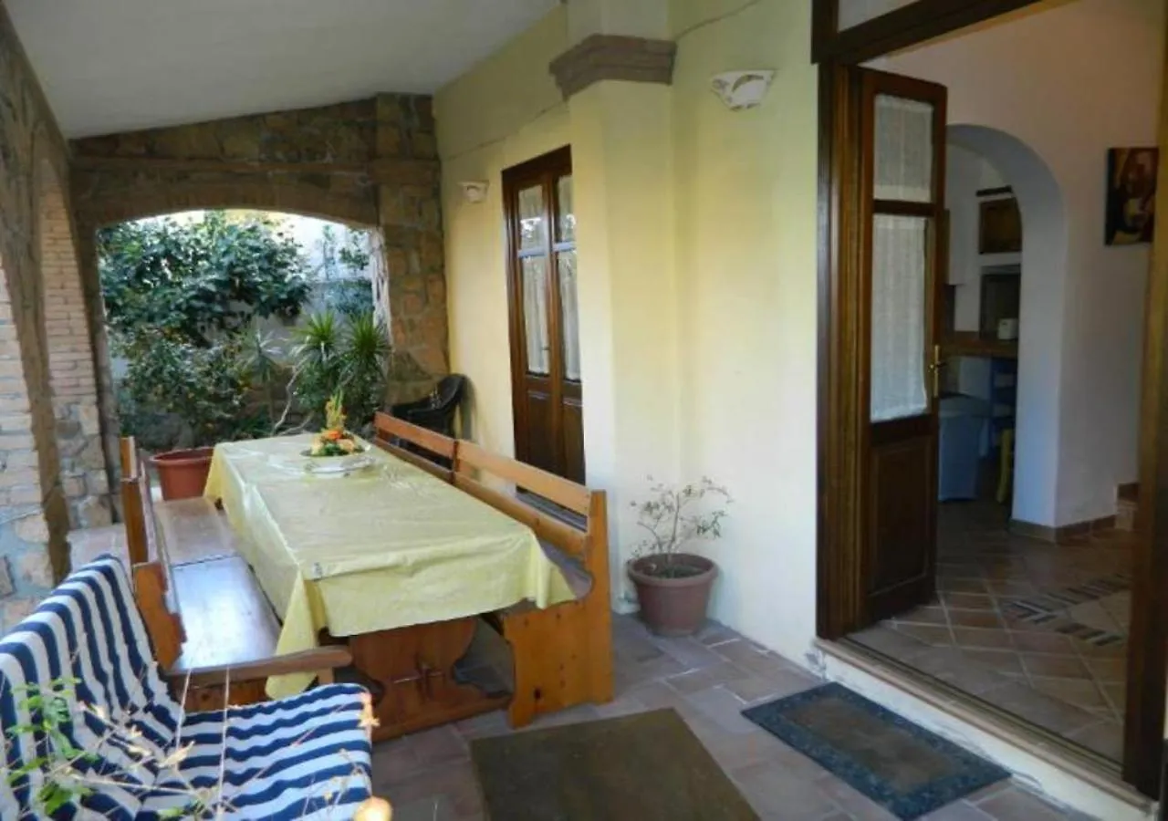 Hébergement de vacances Casa Con Veranda A Pochi Passi Dal Mare Santa Maria Navarrese