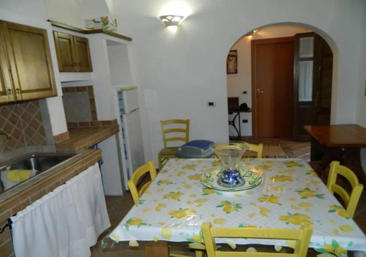 Casa Con Veranda A Pochi Passi Dal Mare Santa Maria Navarrese