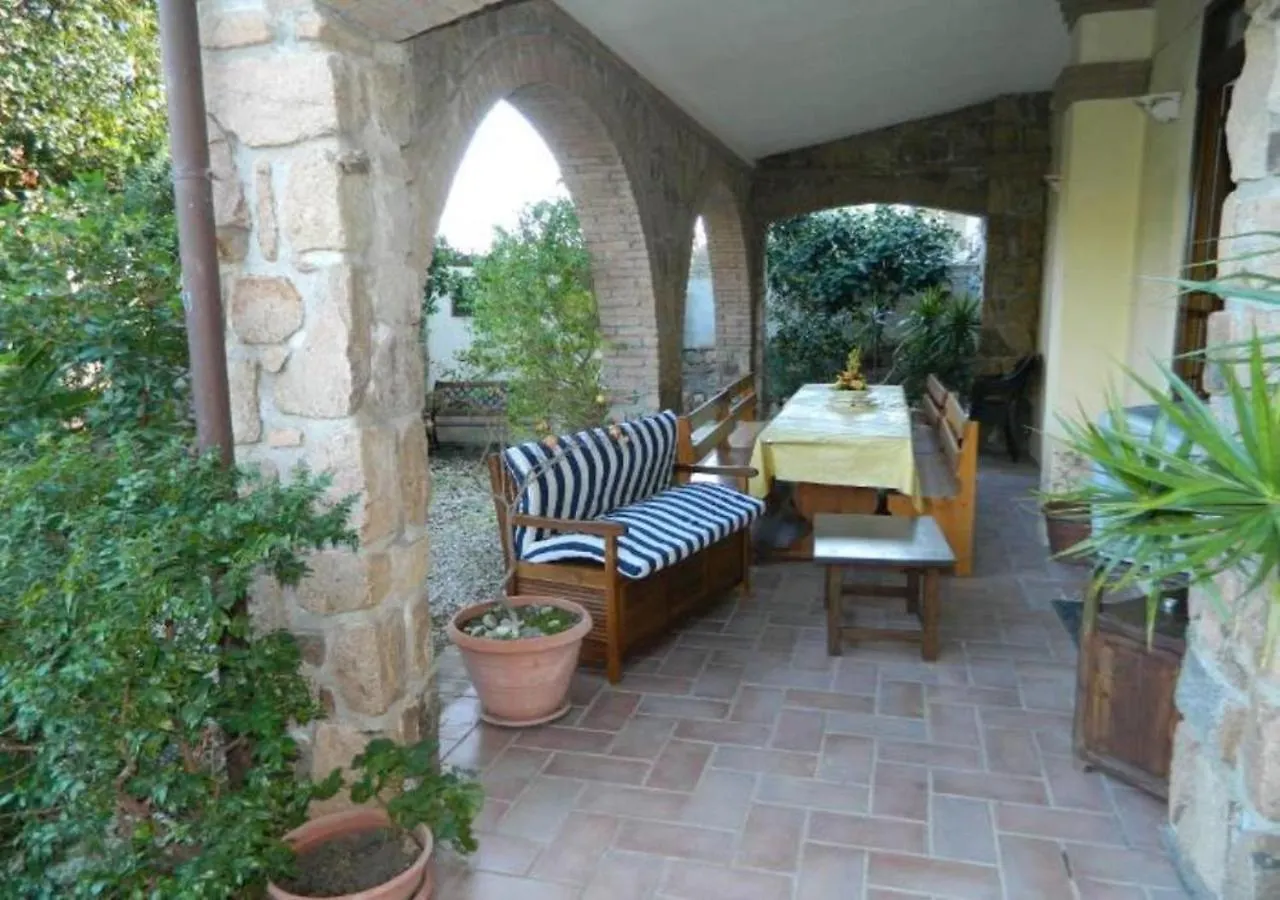 Casa Con Veranda A Pochi Passi Dal Mare Santa Maria Navarrese 0*,